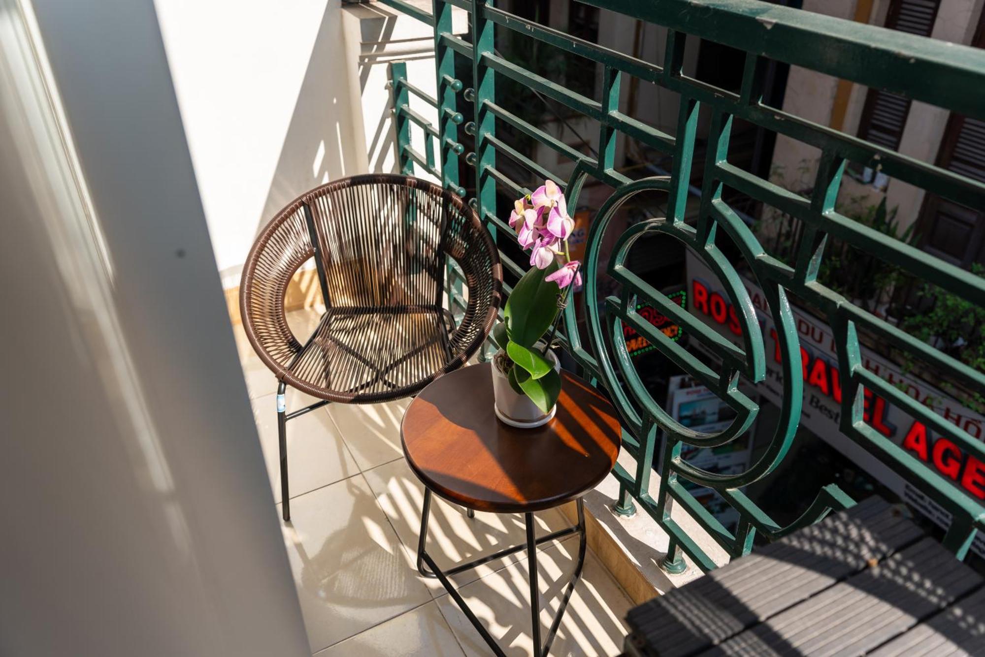 Astoria Hanoi Hotel & Travel Екстериор снимка