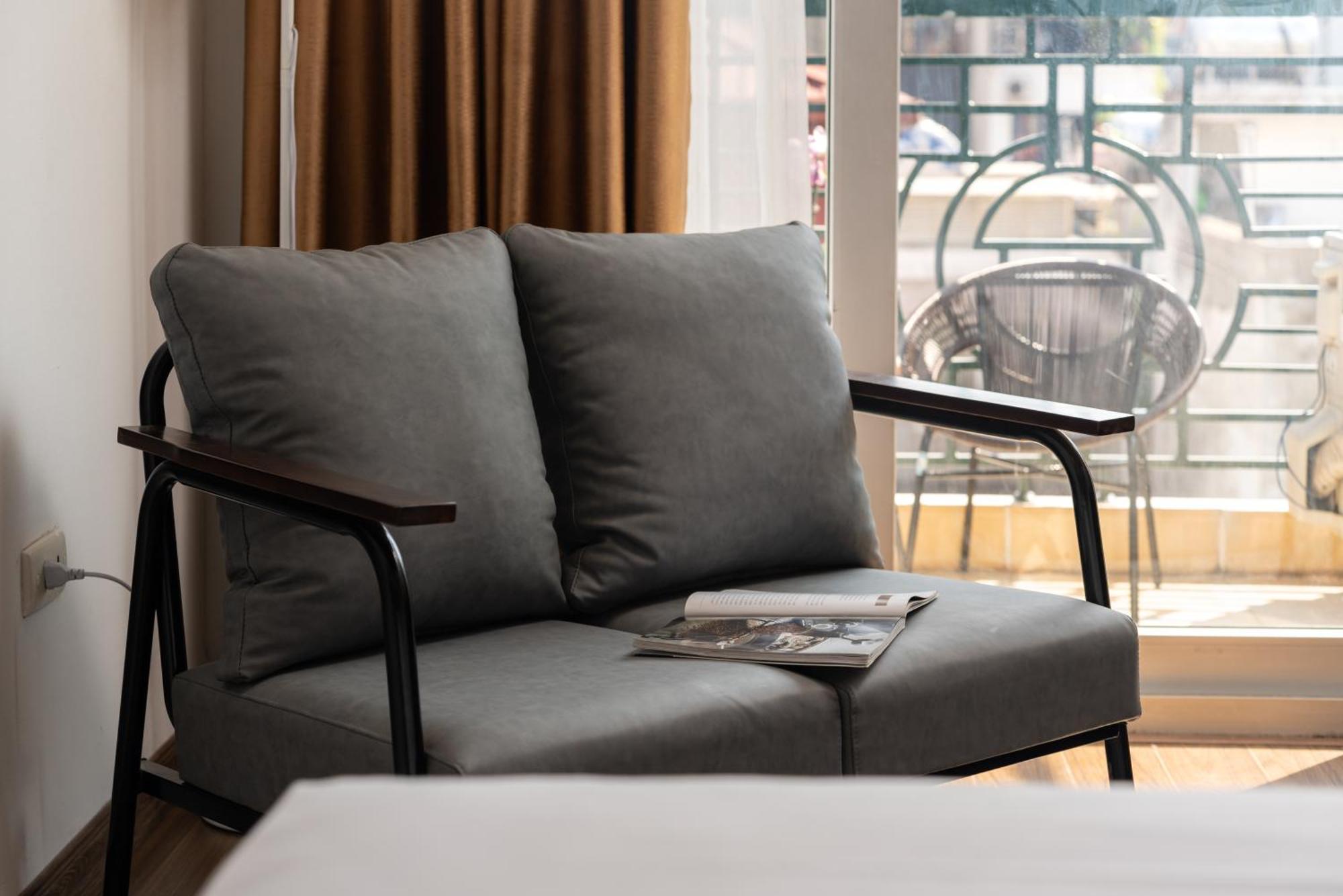 Astoria Hanoi Hotel & Travel Екстериор снимка